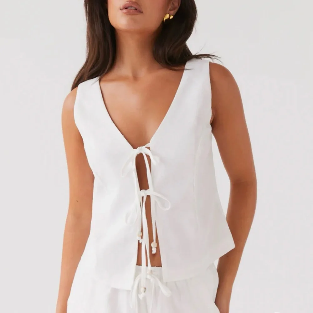 Linen set - Picture 1 of 7